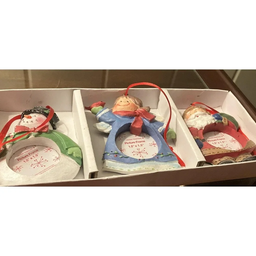 Vintage Holiday Tradition Set Of 3 Picture Frame Ornaments 1.5